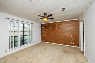 534 Aspendale Dr in Dallas, TX - Building Photo - Building Photo