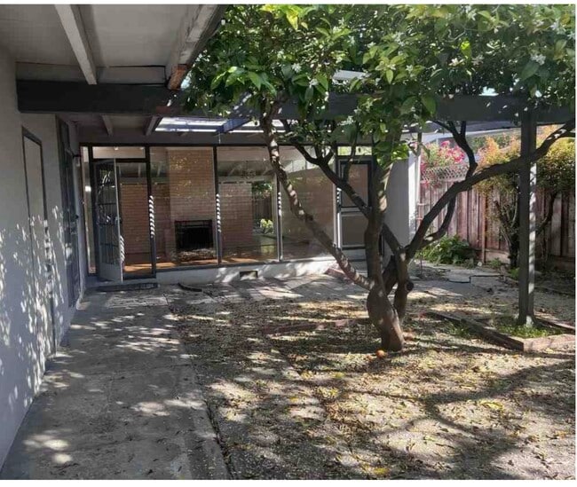 229 Diablo Ave in Mountain View, CA - Building Photo - Building Photo