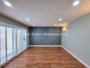1121 Obispo Ave in Long Beach, CA - Building Photo - Building Photo
