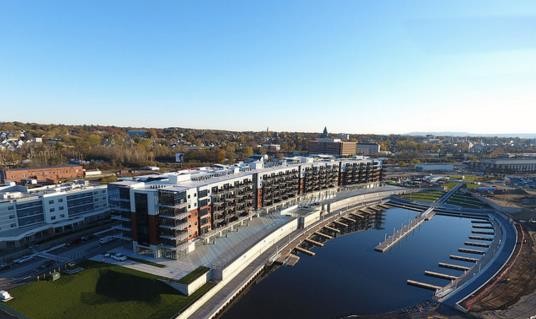 River House Apartments in Schenectady, NY - Foto de edificio