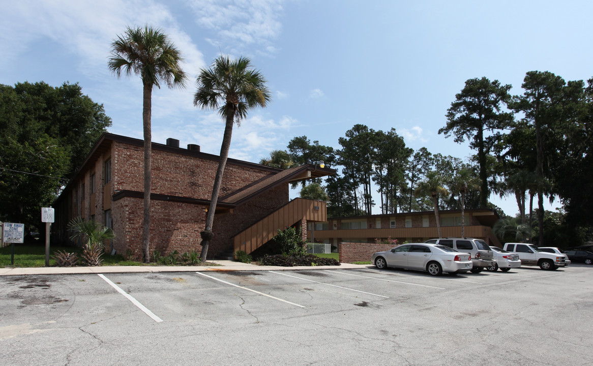 Admiral Apartments in Orange Park, FL - Building Photo