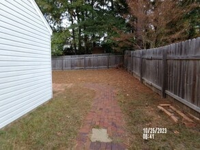 633 Hidden Valley Dr in Ruston, LA - Building Photo - Building Photo