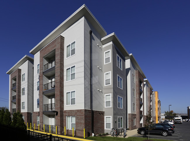 University Walk | Student Housing in Knoxville, TN - Building Photo - Building Photo