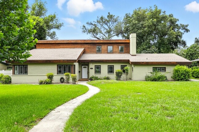 property at 5432 Grove Ave