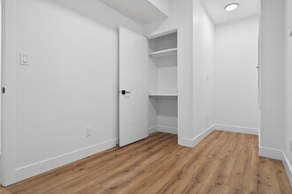 4603-BSM21 21 Ave NW in Edmonton, AB - Building Photo - Building Photo