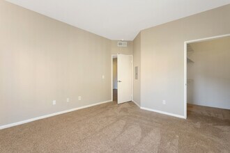 17161 Alva Rd, Unit 1112 in San Diego, CA - Building Photo - Building Photo