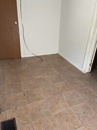 311 River St photo'