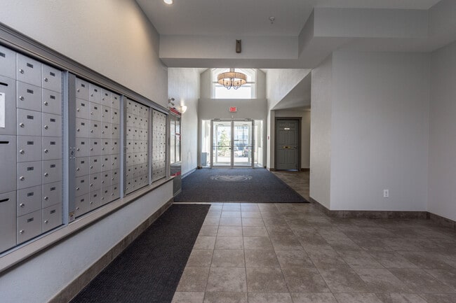 Lake Ridge 99 and 143 Apartments in Spruce Grove, AB - Building Photo - Building Photo