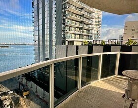 601 NE 23rd St, Unit 1003 in Miami, FL - Building Photo - Building Photo