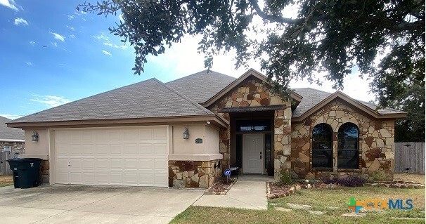 5900 Boxelder Trail in Killeen, TX - Foto de edificio