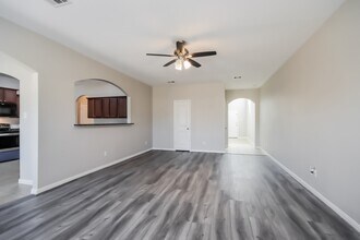 15406 River Ends Dr in Humble, TX - Building Photo - Building Photo