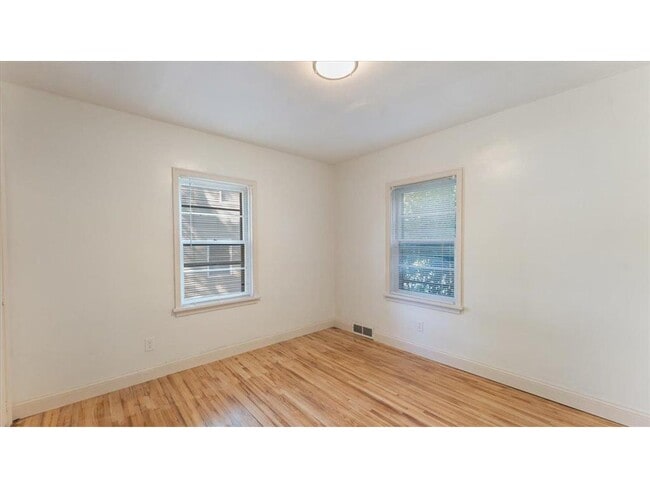 828 15th St SW in Willmar, MN - Building Photo - Building Photo