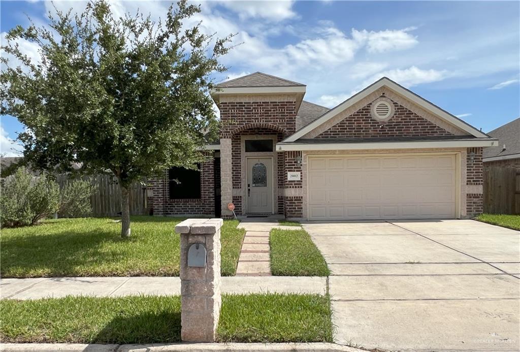 16 Butkus Dr in Edinburg, TX - Building Photo