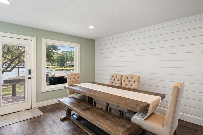 property at 3203 Poe Dr