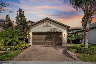 4313 Beauty Leaf Cir in Vero Beach, FL - Building Photo - Building Photo