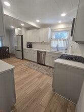 38 E 32nd St in Holland, MI - Building Photo - Building Photo