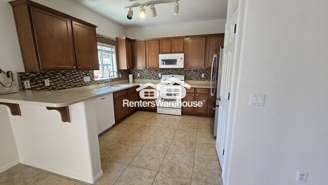 property at 1126 E Mt Shibell Dr