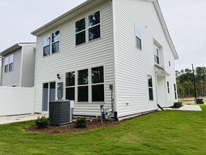 1919 Hinesley Dr in Durham, NC - Building Photo - Building Photo