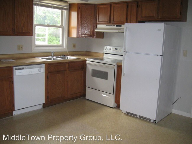 1409 W Jackson St in Muncie, IN - Building Photo - Building Photo