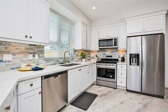 10718 Acama St in Los Angeles, CA - Building Photo - Building Photo