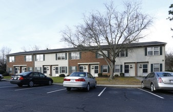 Villager Apartments in Rocky Mount, NC - Building Photo - Building Photo