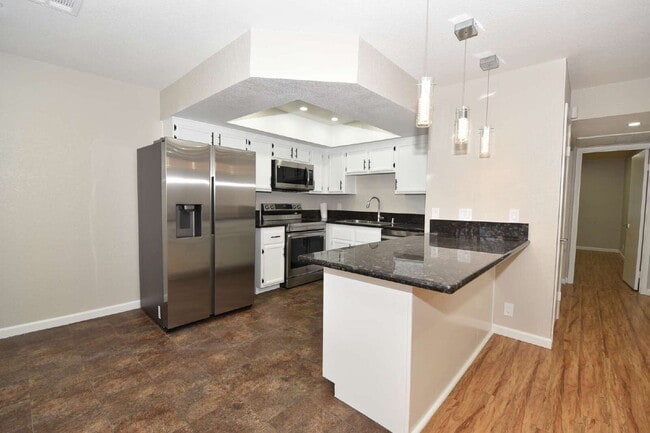 property at 2717 Otter Creek Ct