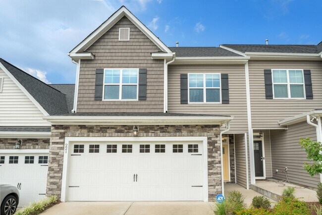property at 221 Torpoint Rd