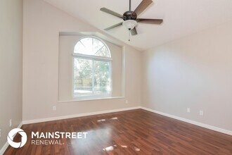 1208 Altoona Ave in Spring Hill, FL - Foto de edificio - Building Photo