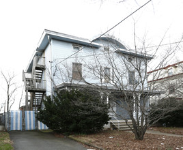 338 S Broad St in Elizabeth, NJ - Building Photo - Building Photo