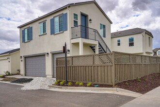 3023 Neil Jerome Dr, Unit ID1304908P in Tracy, CA - Foto de edificio - Building Photo