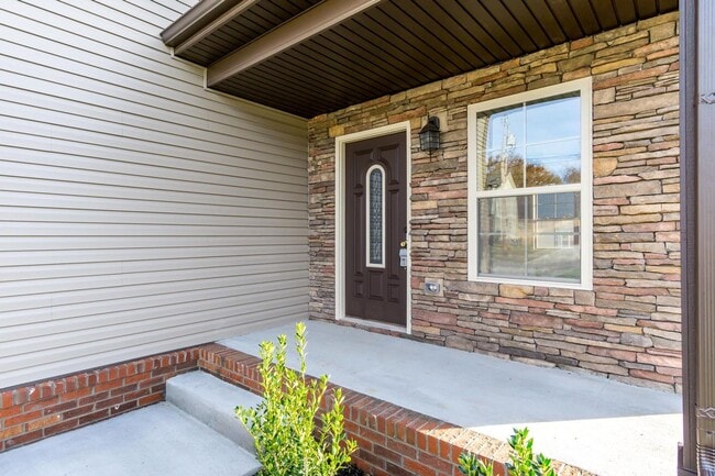 3444 Bradfield Dr in Clarksville, TN - Building Photo - Building Photo