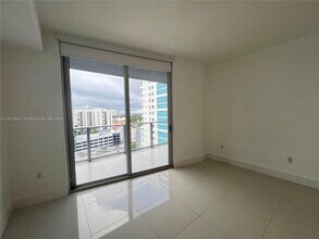 1010 SW 2nd Ave, Unit 1610 in Miami, FL - Building Photo - Building Photo