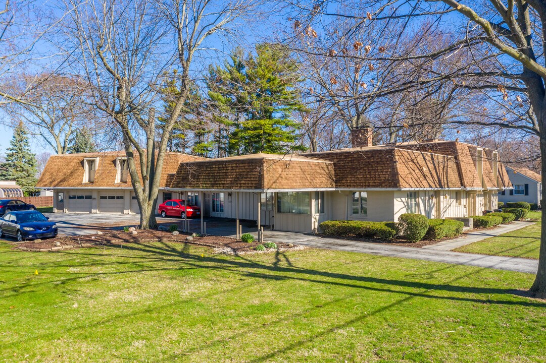 1002 Crystal Ave in Findlay, OH - Building Photo