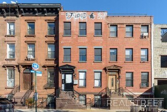445 Classon Ave, Unit 3 in Brooklyn, NY - Building Photo - Building Photo