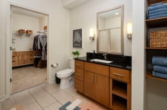 Station 40 in Nashville, TN - Foto de edificio - Building Photo