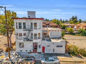 2004-2010 Emerson St in Berkeley, CA - Building Photo - Building Photo