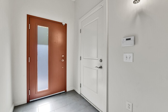 2345 Walnut St in Denver, CO - Building Photo - Building Photo