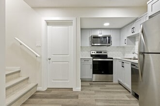 23 Heirloom Blvd SE in Calgary, AB - Building Photo - Building Photo
