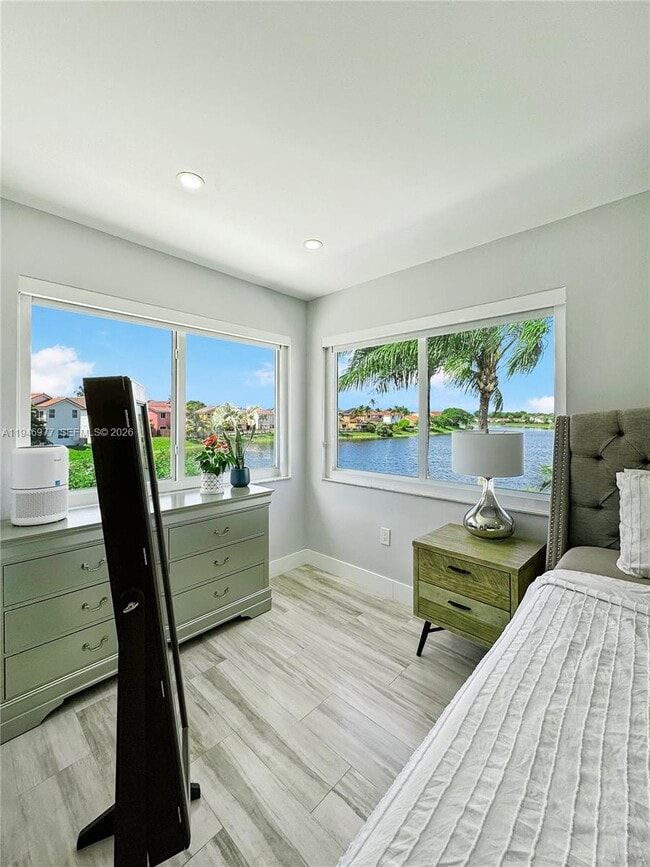 15481 SW 47th Terrace in Miami, FL - Building Photo - Building Photo