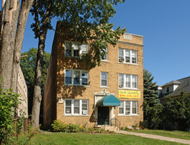 656-658 Farmington Ave Apartments