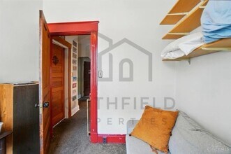 2319 Victor St in Cincinnati, OH - Building Photo - Building Photo