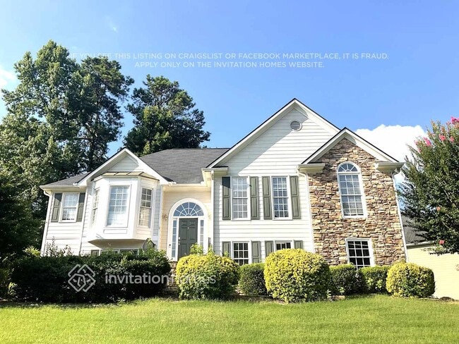 property at 174 Valleyside Dr