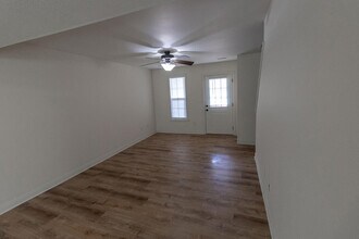 4610 Dehaven Dr in Columbia, MO - Building Photo - Building Photo