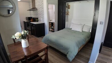 1420 E 9th St in Sioux Falls, SD - Building Photo - Building Photo