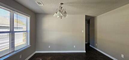 4 Santiago Dr in Sherwood, AR - Building Photo - Building Photo