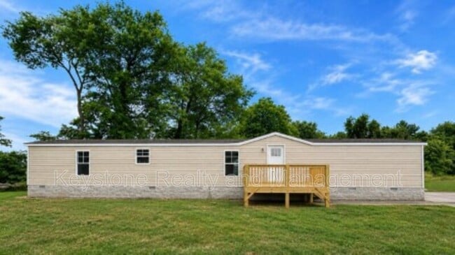 property at 315 Jennifer St