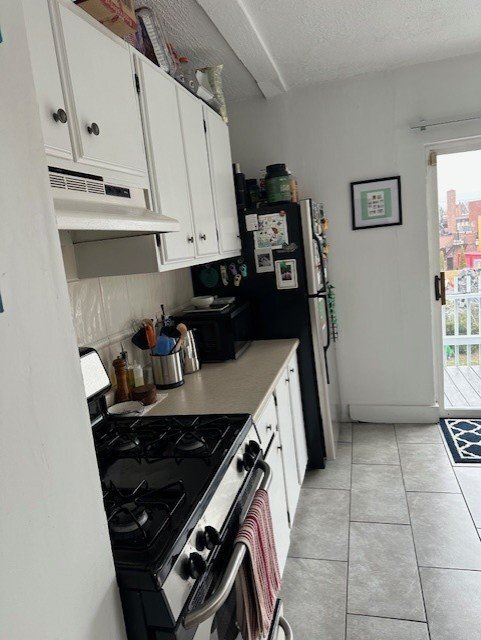 27 Peaceable St in Boston, MA - Building Photo - Building Photo