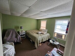 12 New York St in Dover, NH - Building Photo - Building Photo