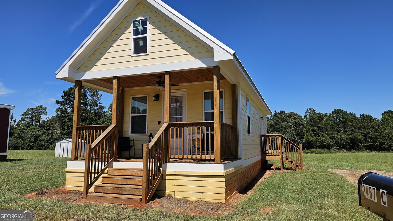 2467 Smith Rd in Forsyth, GA - Building Photo