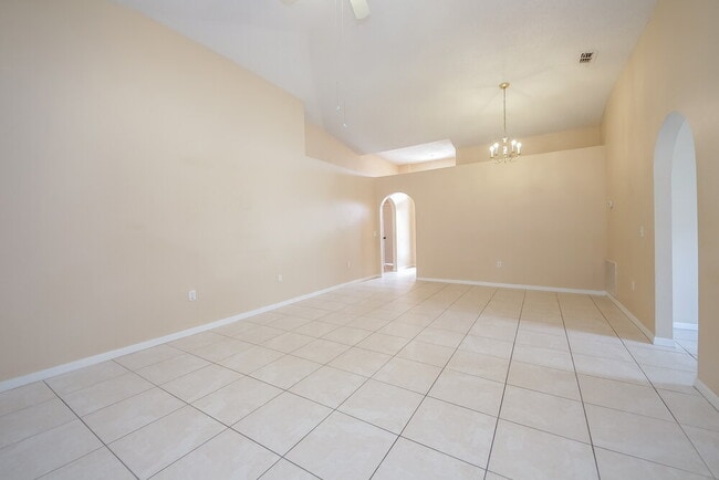 3257 Hunters Chase Loop in Kissimmee, FL - Foto de edificio - Building Photo